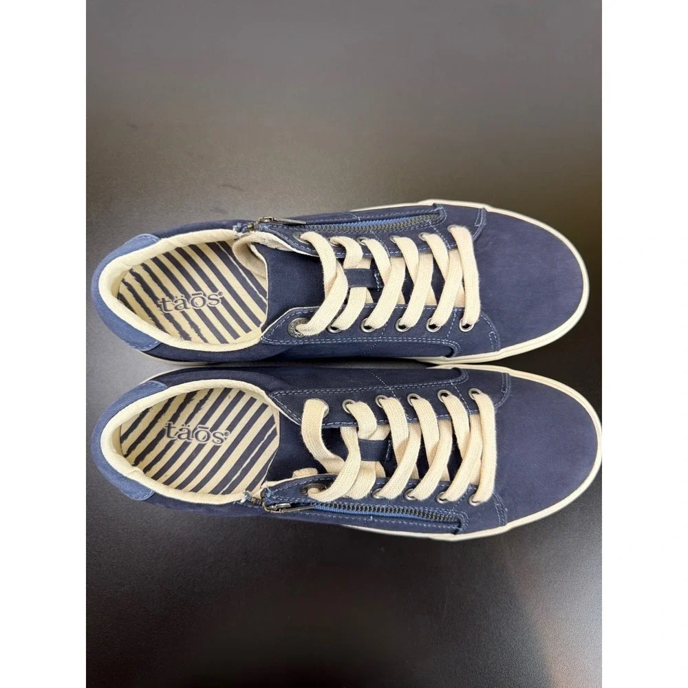 Taos Footwear casual low